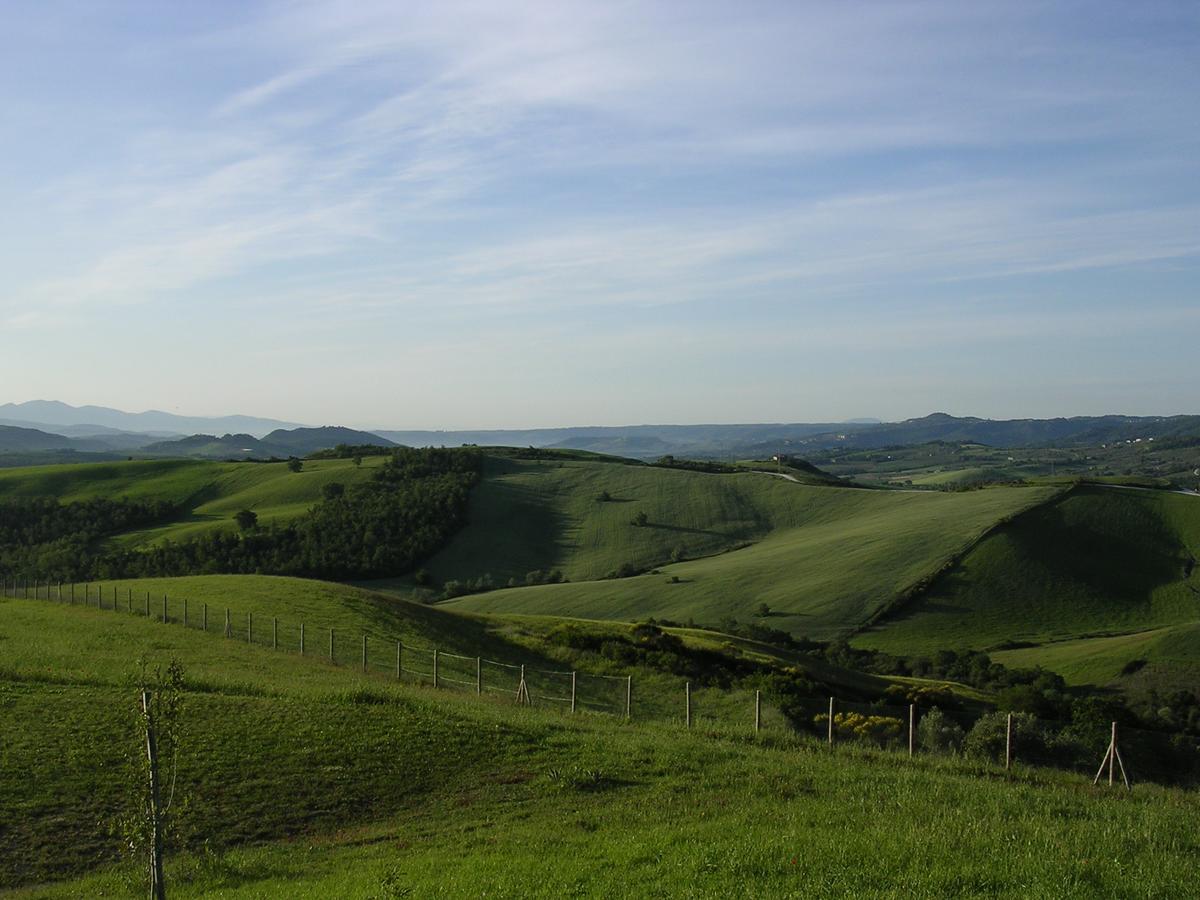 Agriturismo Pian Di Frattina 파브로 외부 사진